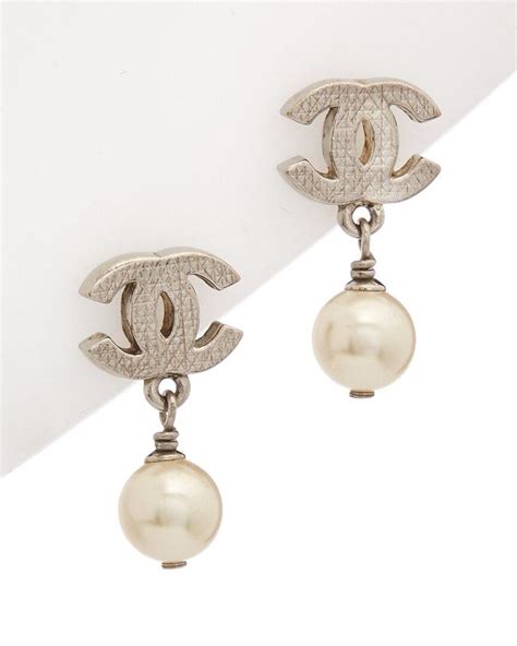 chanel herengeuren|chanel forever n earrings.